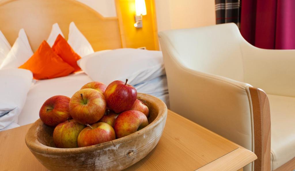 Geniesserhotel Messnerwirt Olang Ruang foto